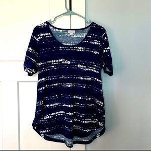 3 Lularoe tops, size small. Excellent condition.